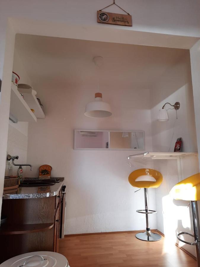 Studio-Appartements Emwey Trogir Kültér fotó