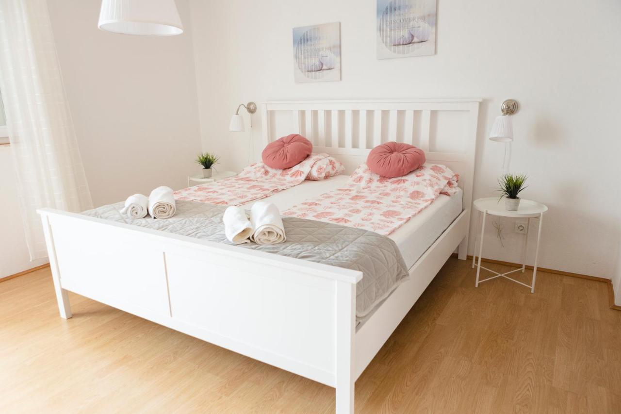 Studio-Appartements Emwey Trogir Kültér fotó
