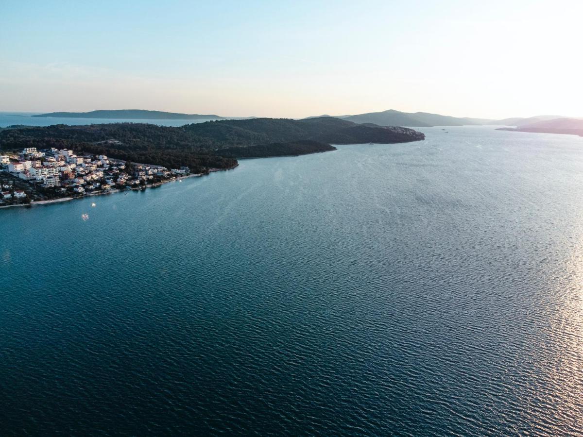 Studio-Appartements Emwey Trogir Kültér fotó