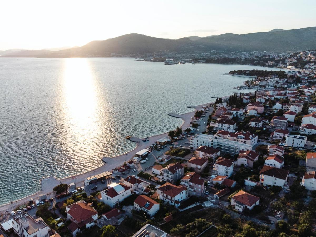 Studio-Appartements Emwey Trogir Kültér fotó