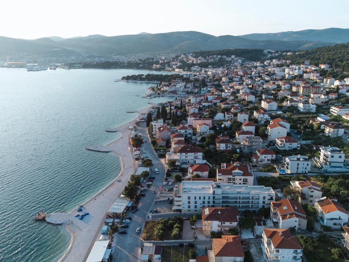 Studio-Appartements Emwey Trogir Kültér fotó